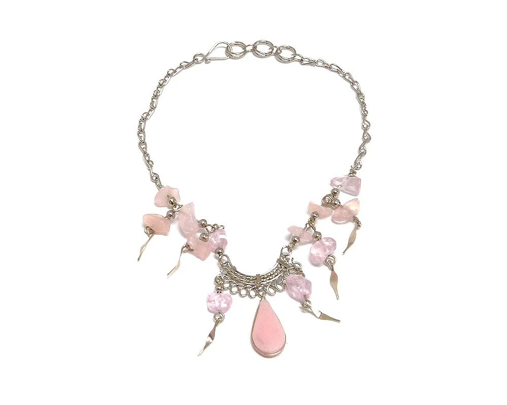 Choosing the Right Teardrop Stone Anklet for Your Style
