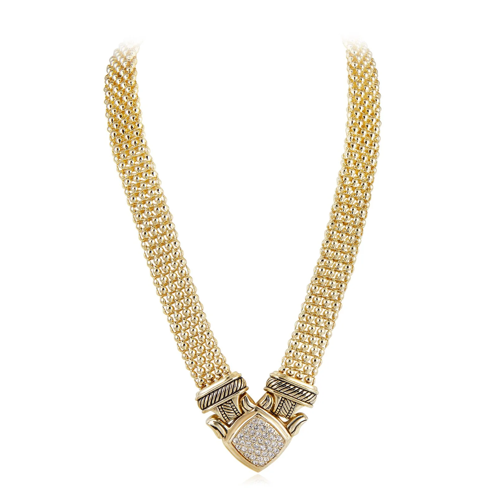 Choosing the Right Necklace for Your Wardrobe