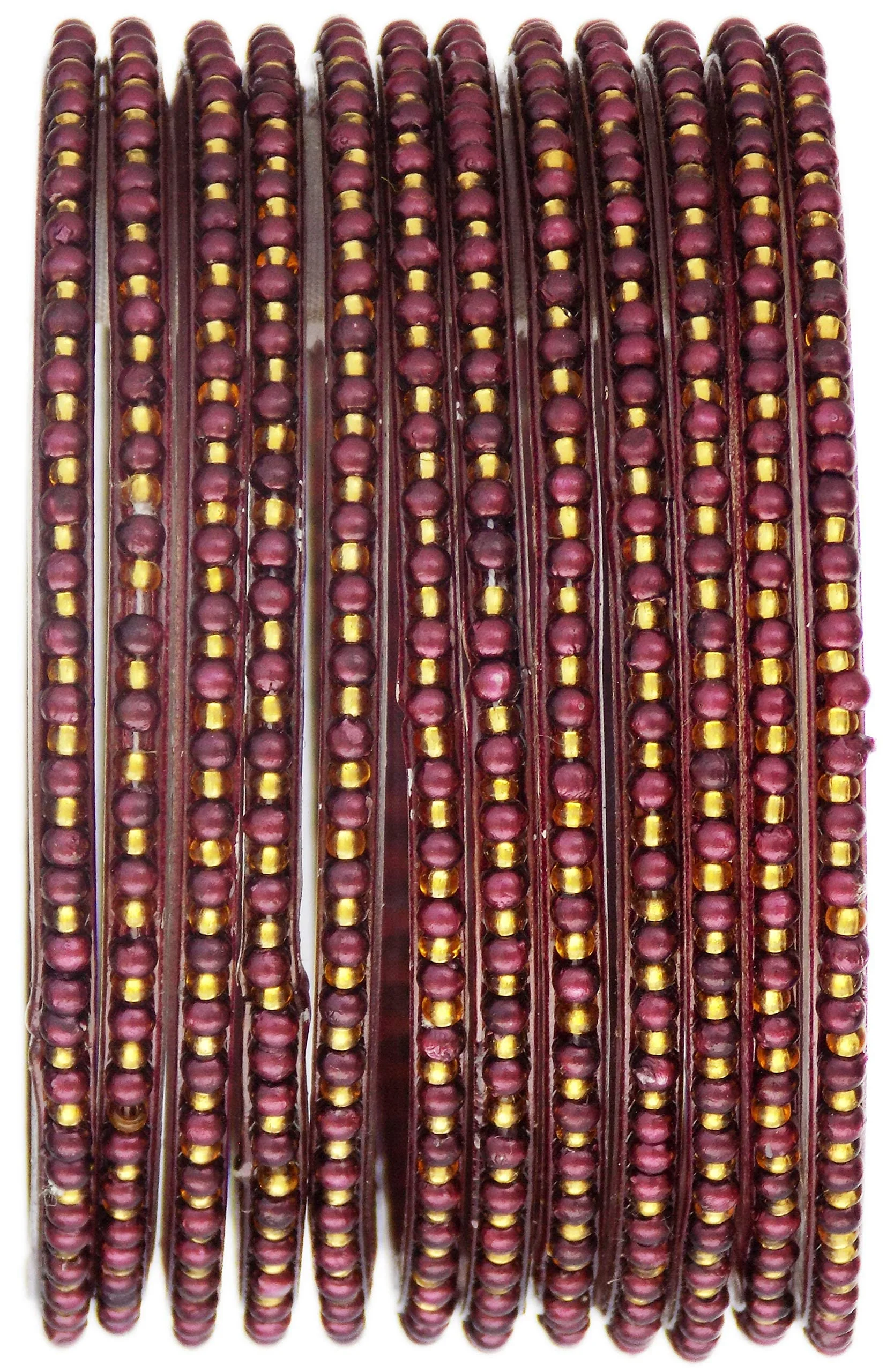 Choosing the Right Traditional Glass Bangles for Your Wardrobe