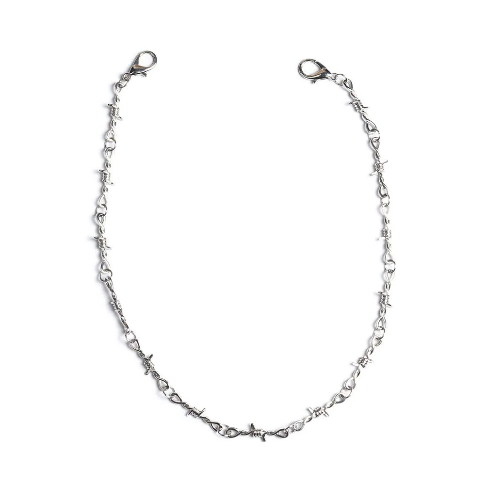 Choosing the Right Goth-Inspired Jewelry: A Guide to Punk-Themed Chains and Accessories