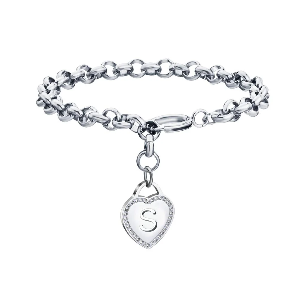Choosing the Right Initial Charm Bracelet: Factors and Considerations