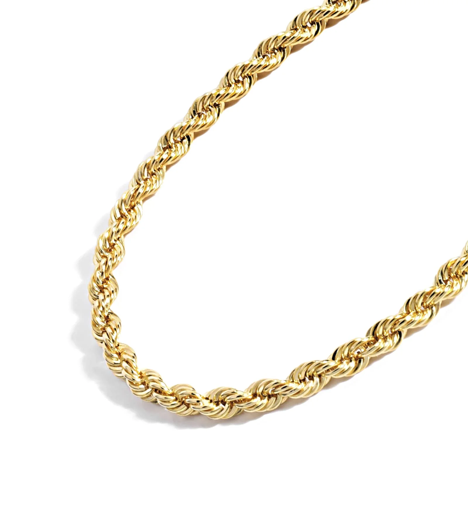 Choosing the Right Gold-Plated Necklace: A Guide to Making an Informed Decision
