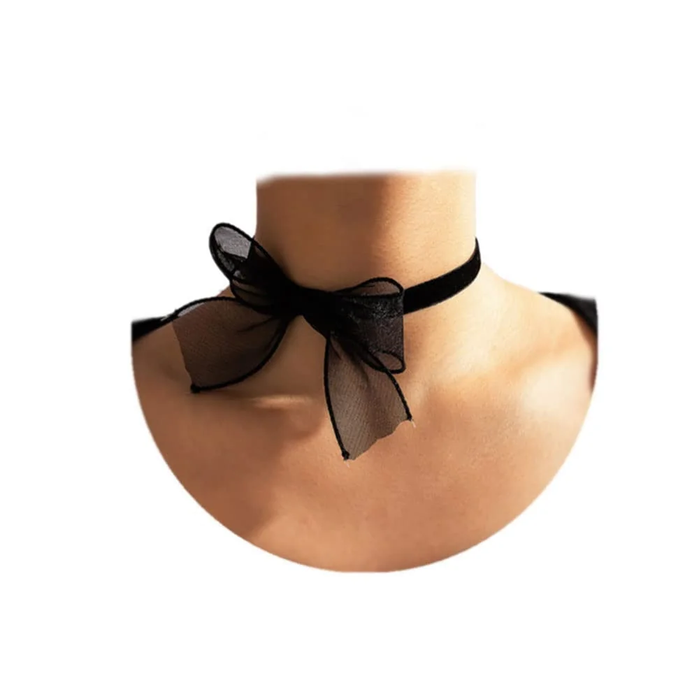 Choosing the Right Choker Necklace: A Guide to Asphire’s Black Lace Design