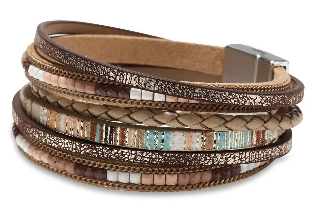 Choosing the Right Style Amongst Trendy Bohemian Anklets