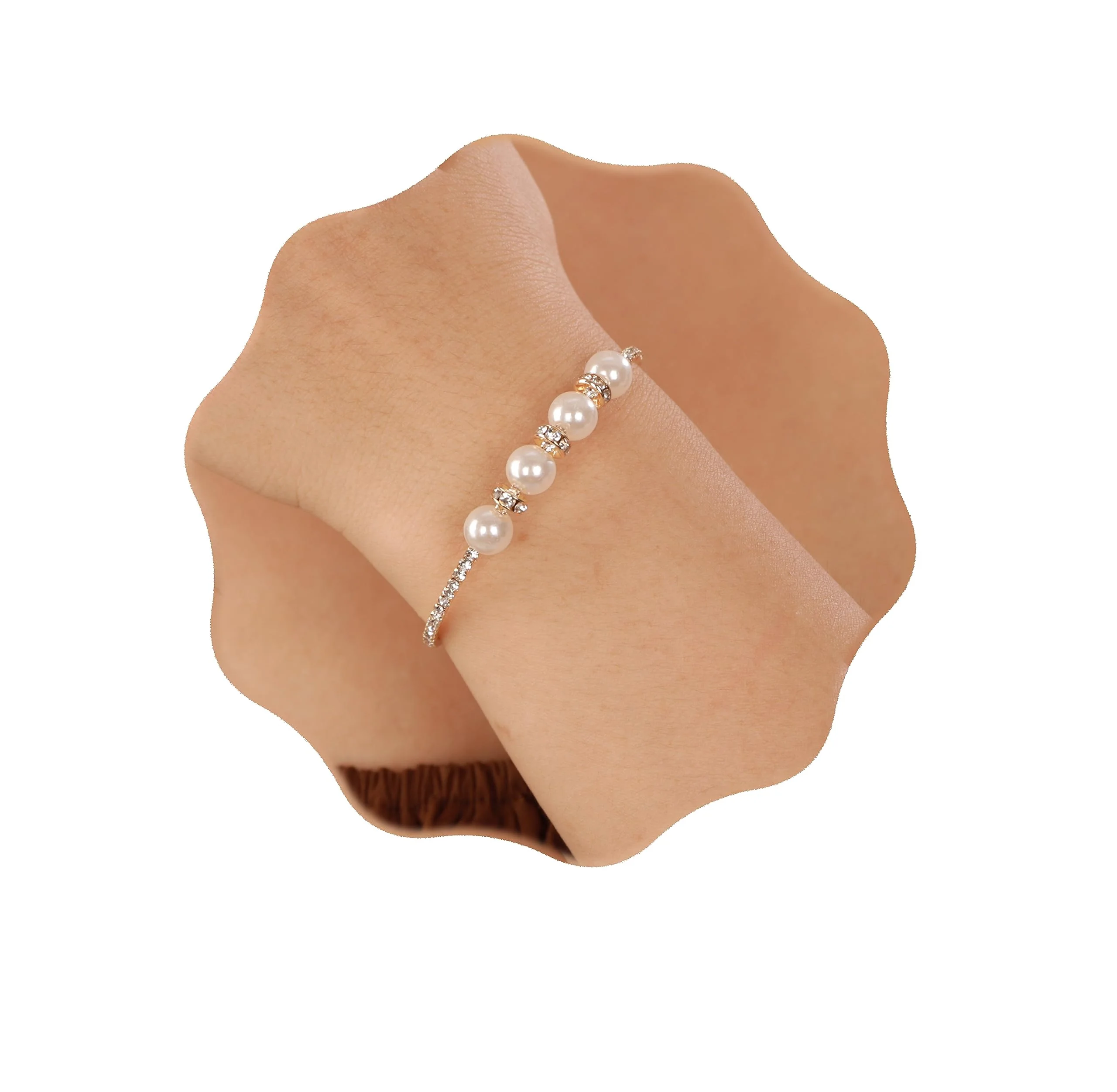 Choosing the Right Bangle Bracelet: A Guide to YERTTER’s Vintage Open Cuff Design