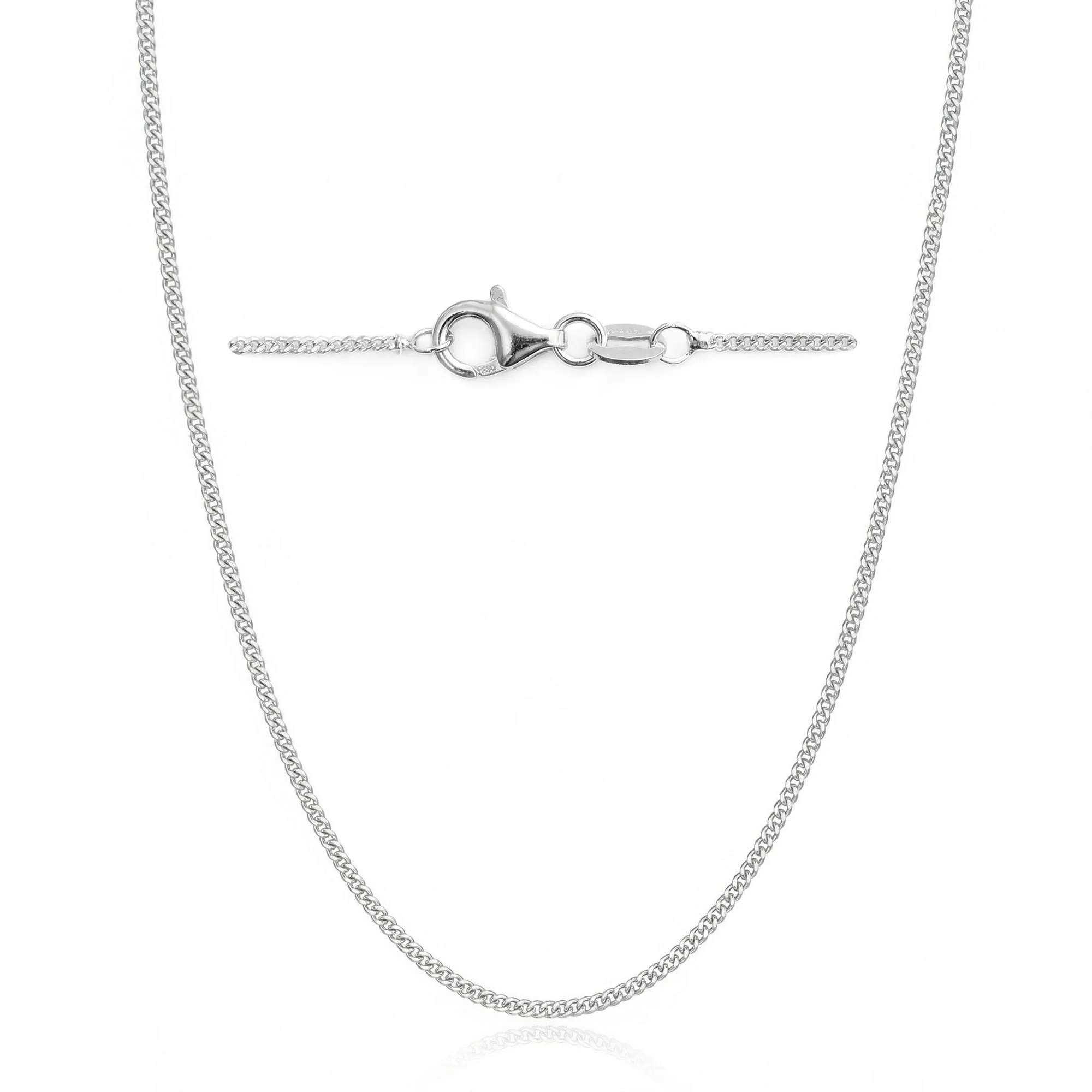 Choosing the Right Chain Necklace: A Guide for Fashion-Conscious Buyers