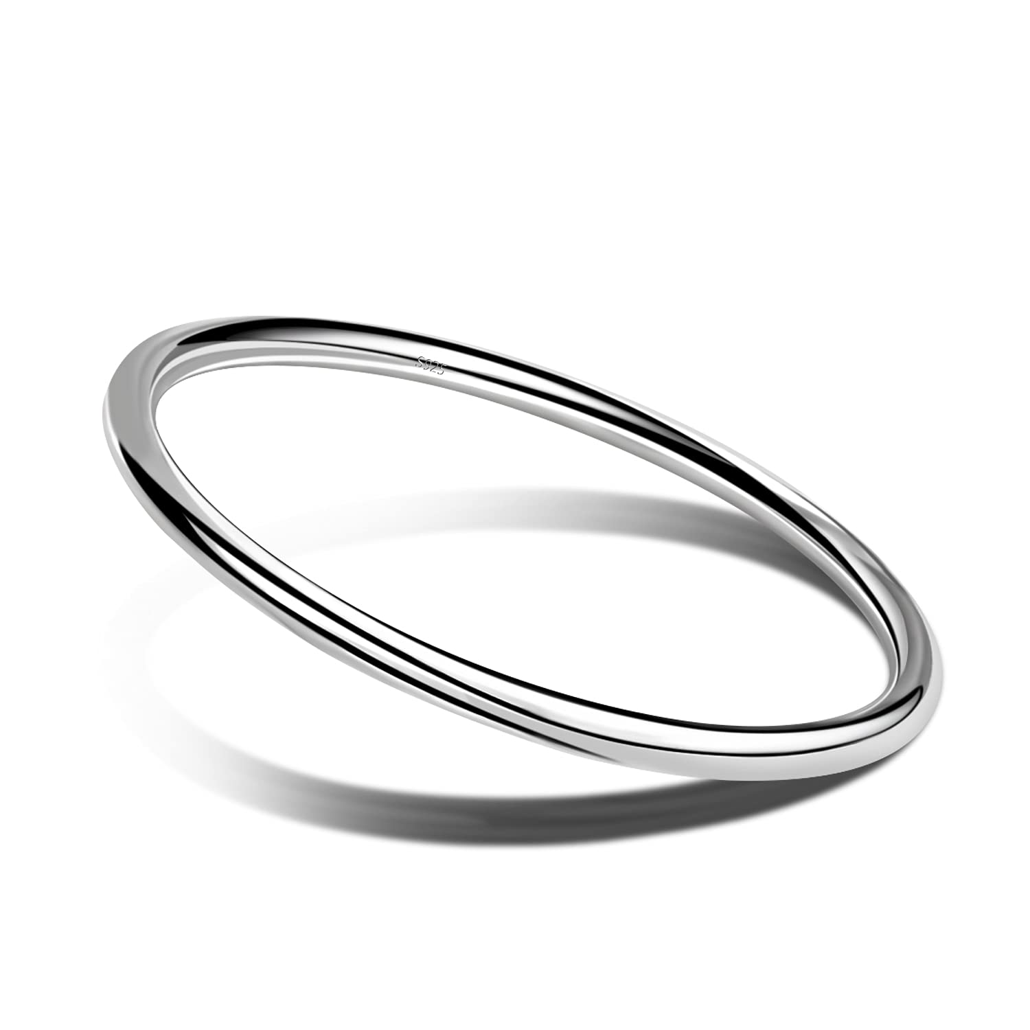 Choosing the Right Minimalist Bangle for Your Style