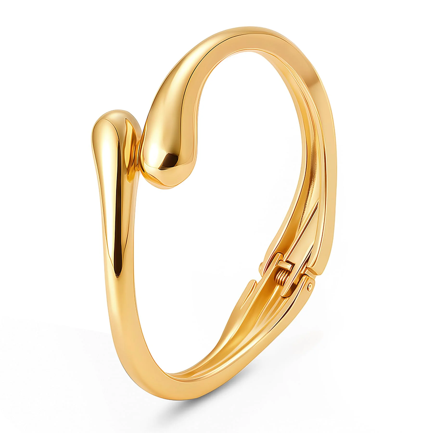 Choosing the Right Chunky Gold Bangle