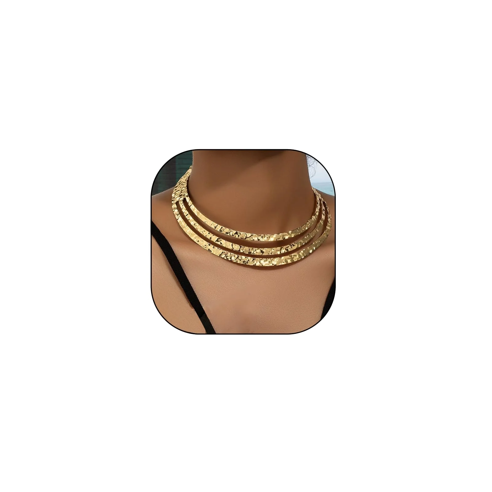 Choosing the Right Chunky Gold Necklace: A Guide