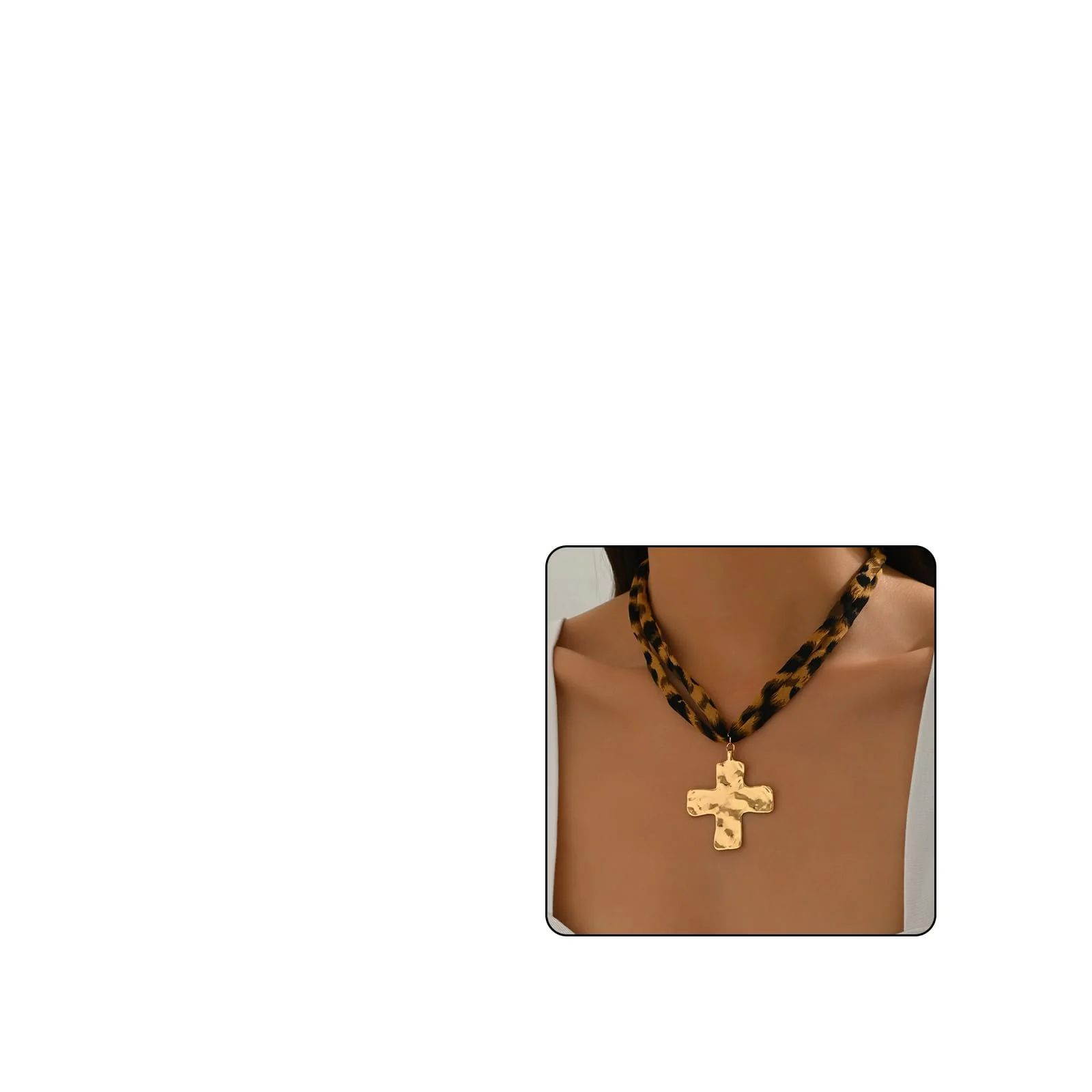 Choosing the Right Scarf-Charm Hybrid Necklace