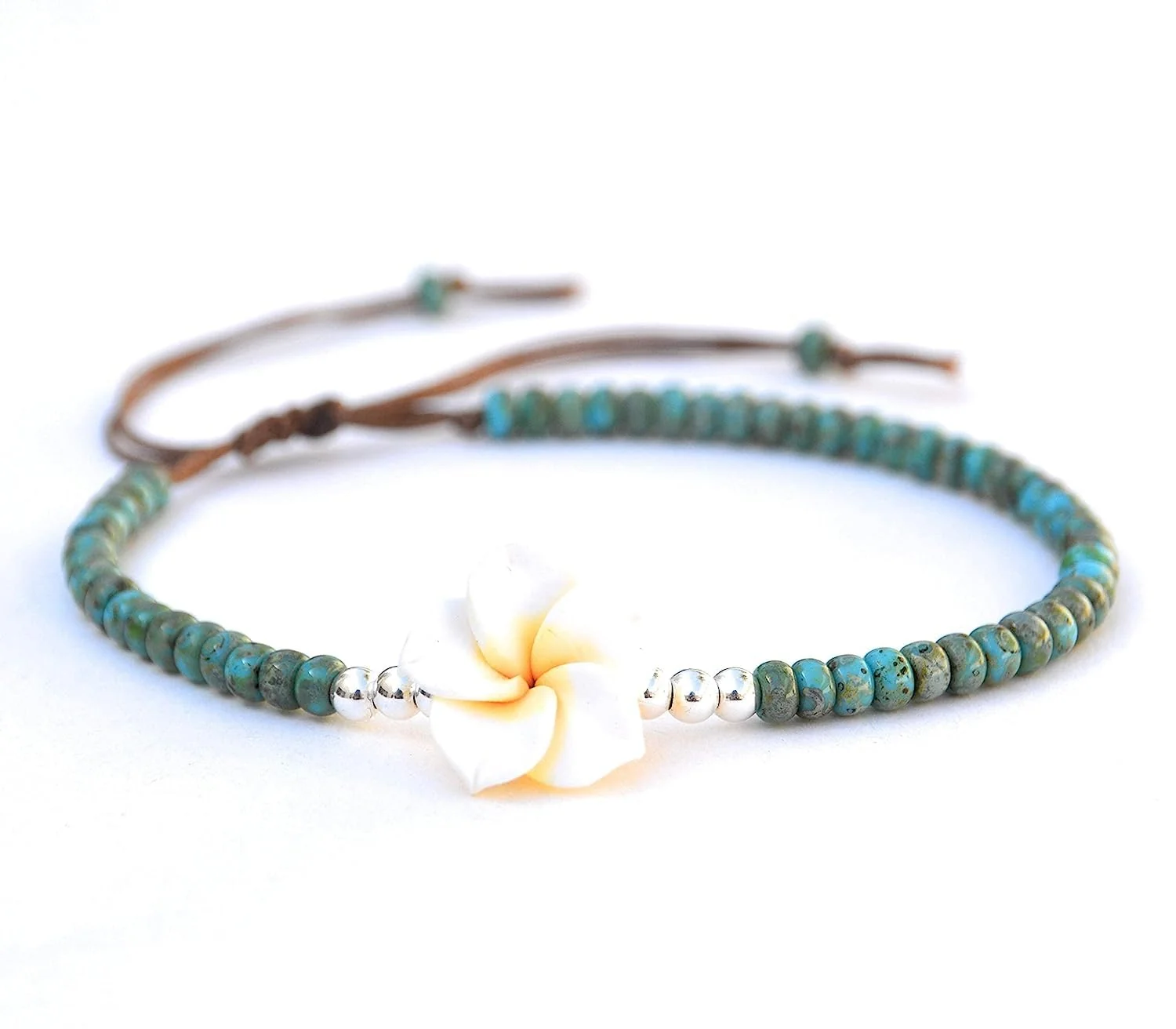 Choosing the Right Boho-Inspired Jewelry for Your Style